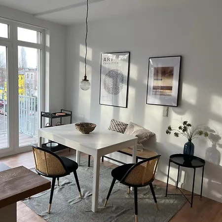 Daire Zentrale, Schoene Design-wohnung Im Coolen Viertel *